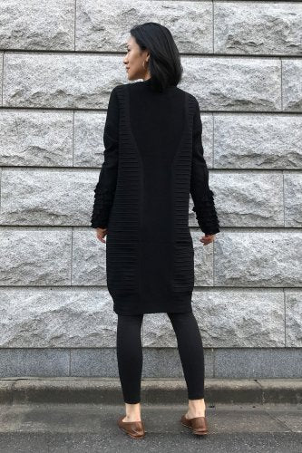 【LAST ONE】TUCKING FRILL-SLEEVE KNIT DRESS