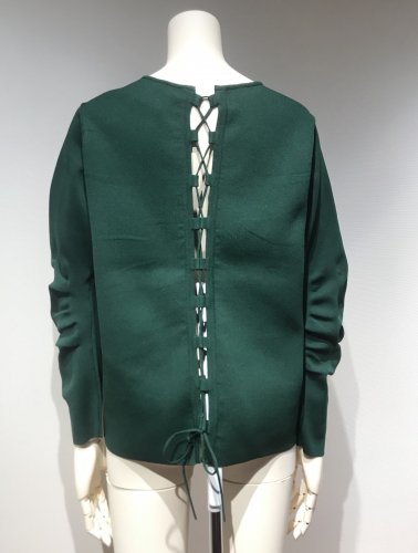 CURVE-SLEEVE LACE-UP TOPS