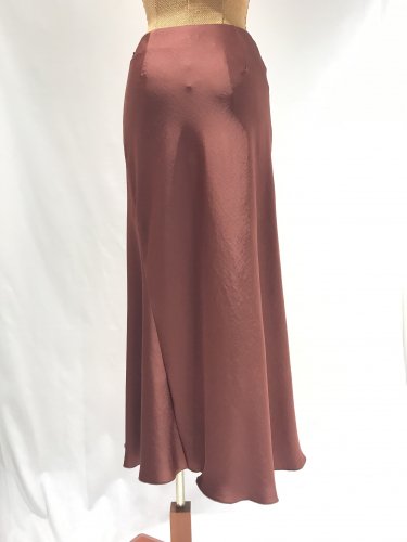 VINTAGE-SATIN DRAPE SKIRT