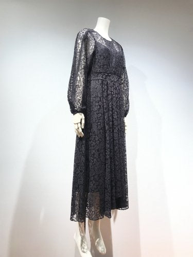 FLOWER-LACE TRIMING GATHER DRESS