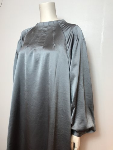 【LAST ONE】VIN SATIN RADIATION FLAIR DRESS