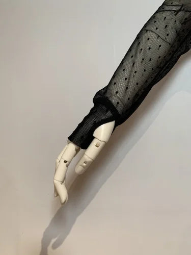 DOT MESH THUMBHOLE TOPS