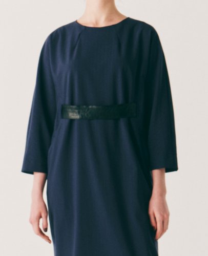 CHALK ST IN BELTED DOLMAN DRESS