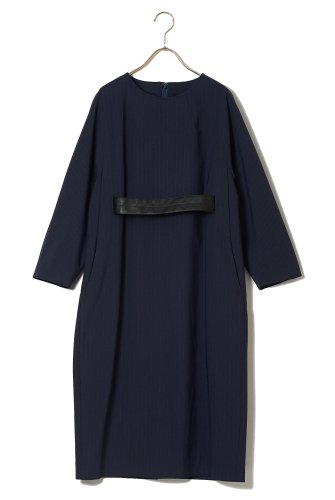 CHALK ST IN BELTED DOLMAN DRESS