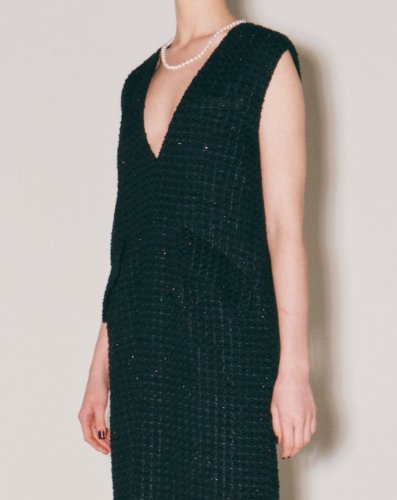 LAME-TWD DEEP/V TUXEDO DRESS