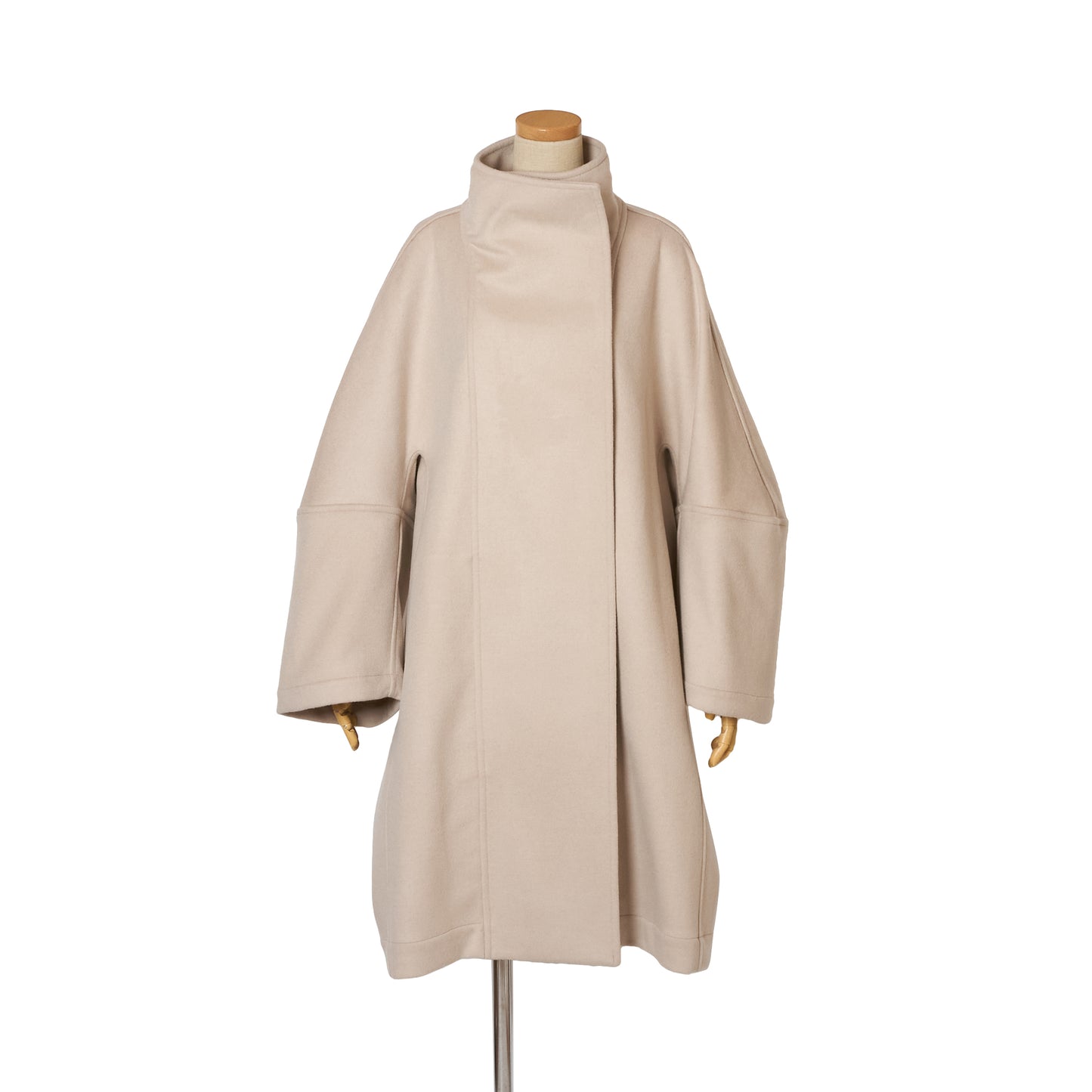 CASH HI/NECK DOT COAT