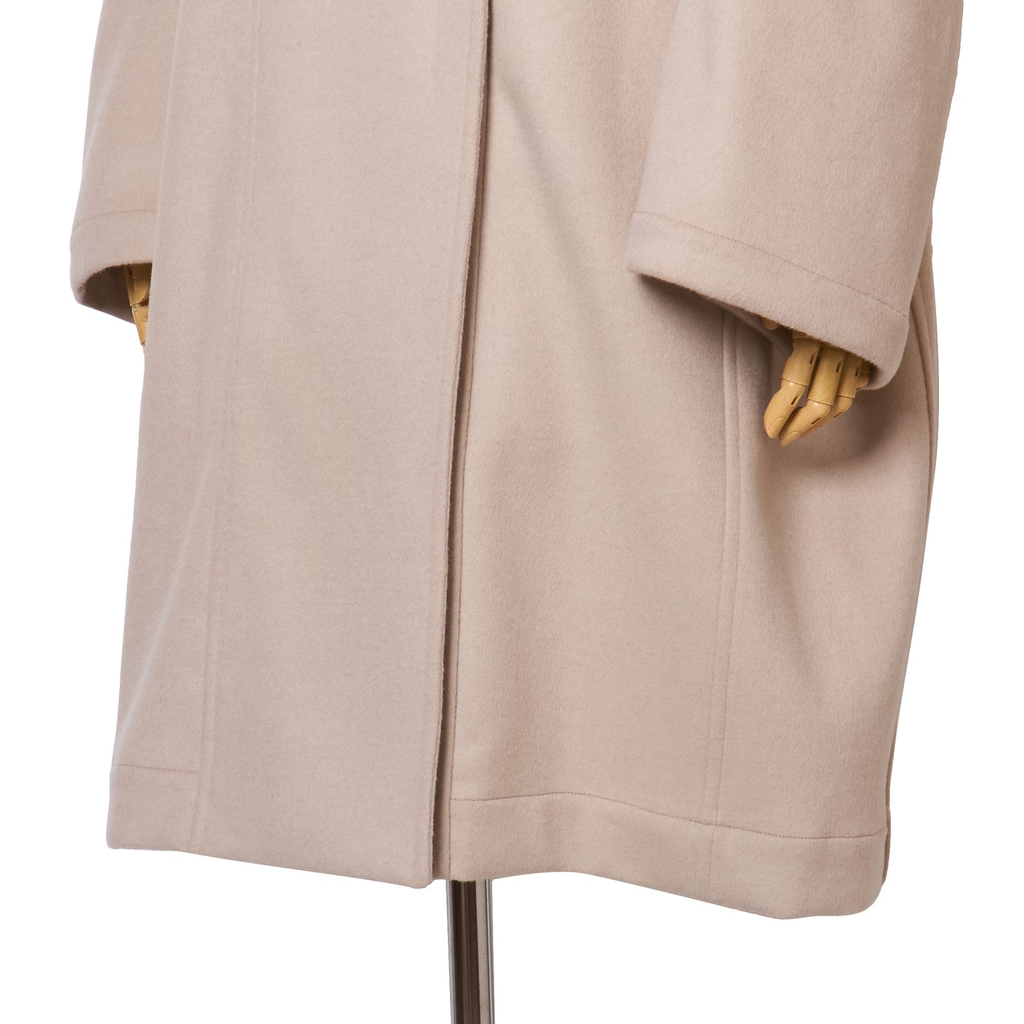 CASH HI/NECK DOT COAT
