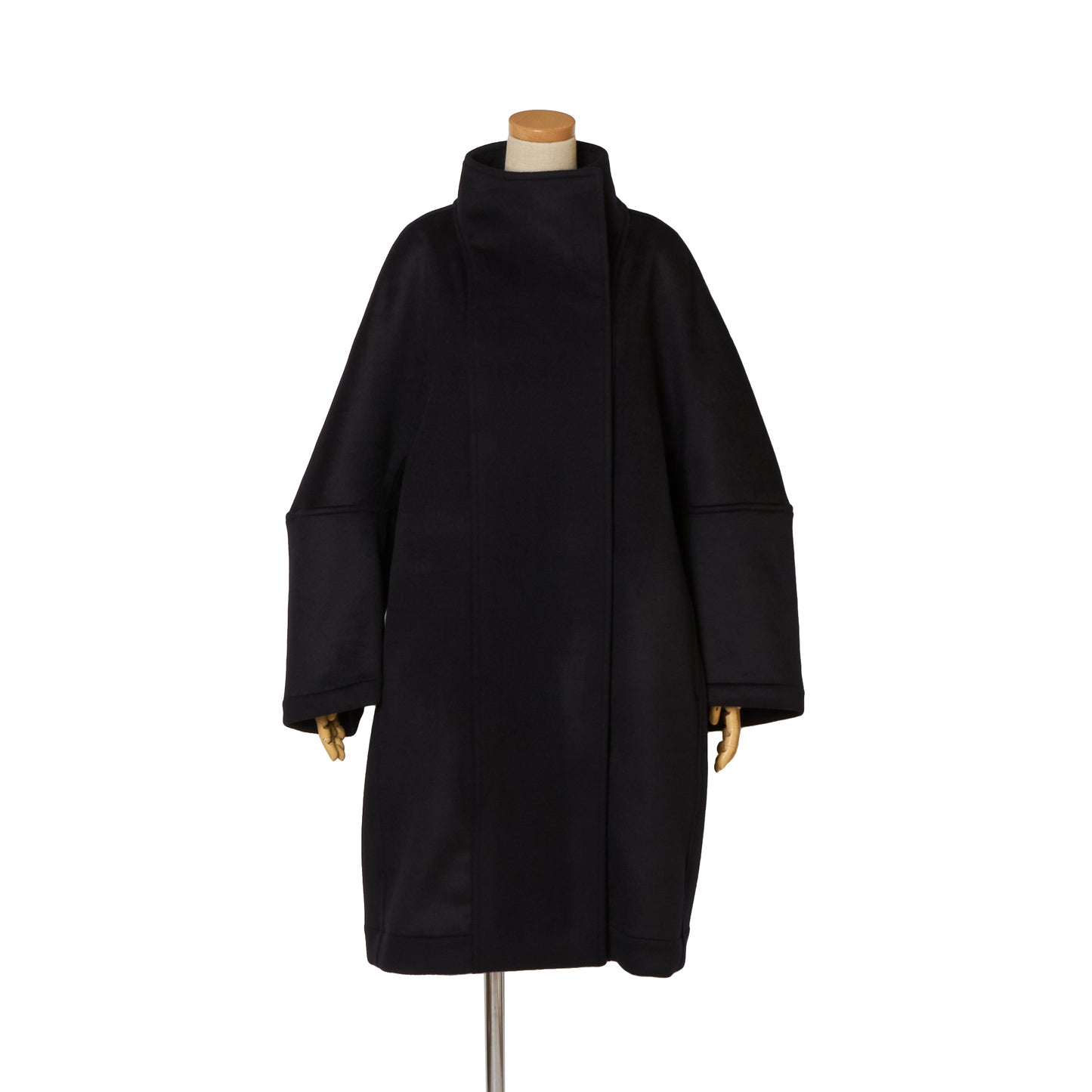 CASH HI/NECK DOT COAT