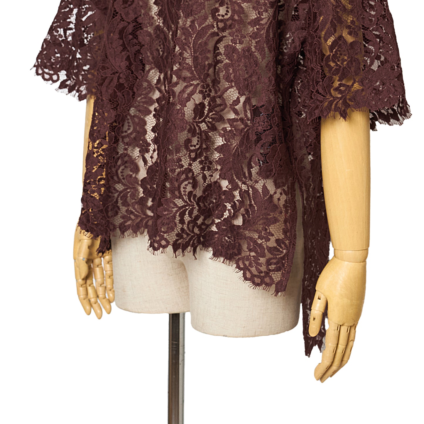 LEAVER LACE WITH GROSGRAIN TOPS