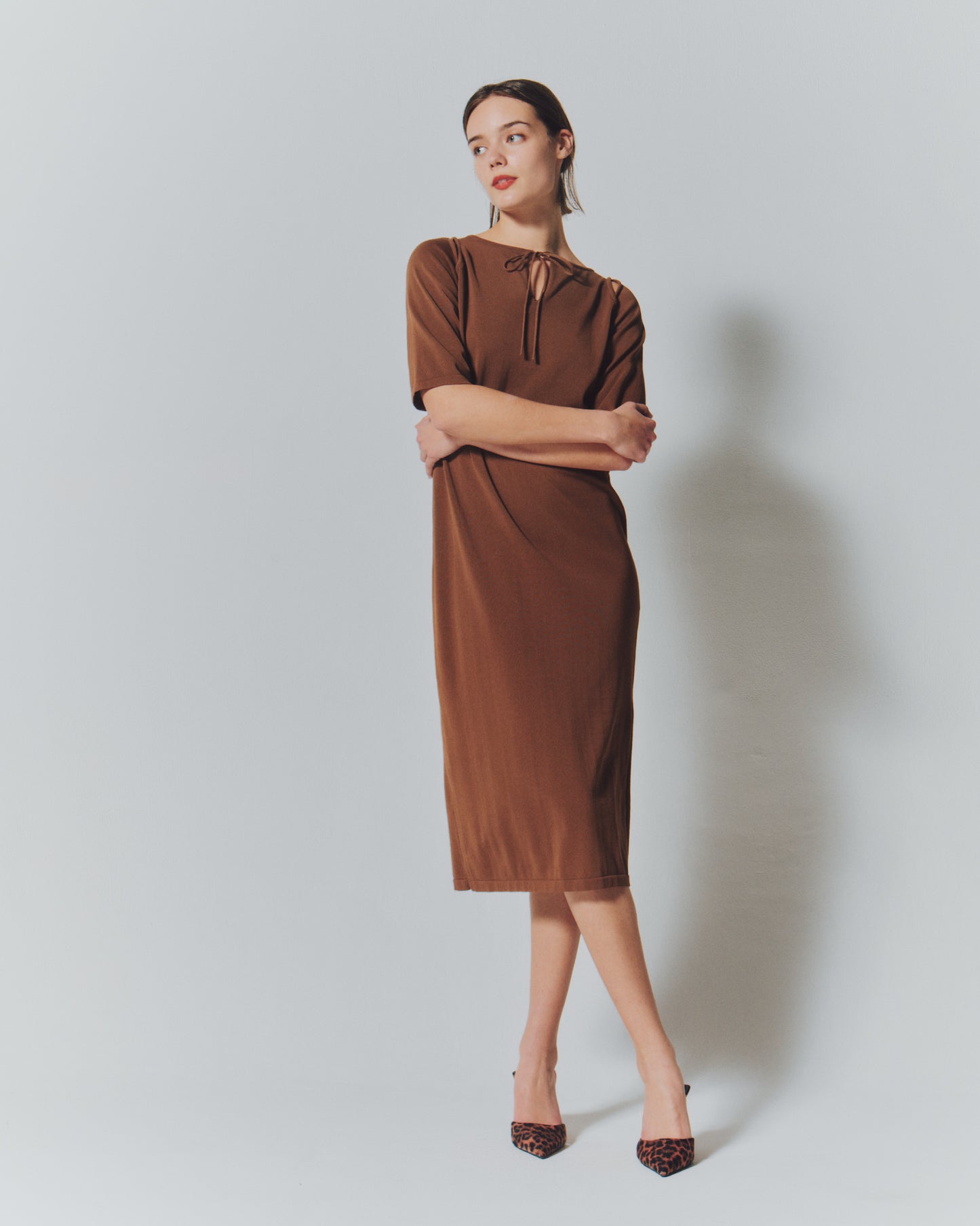 【予約商品】 COTTON SHEER SLIT RIBBON DRESS