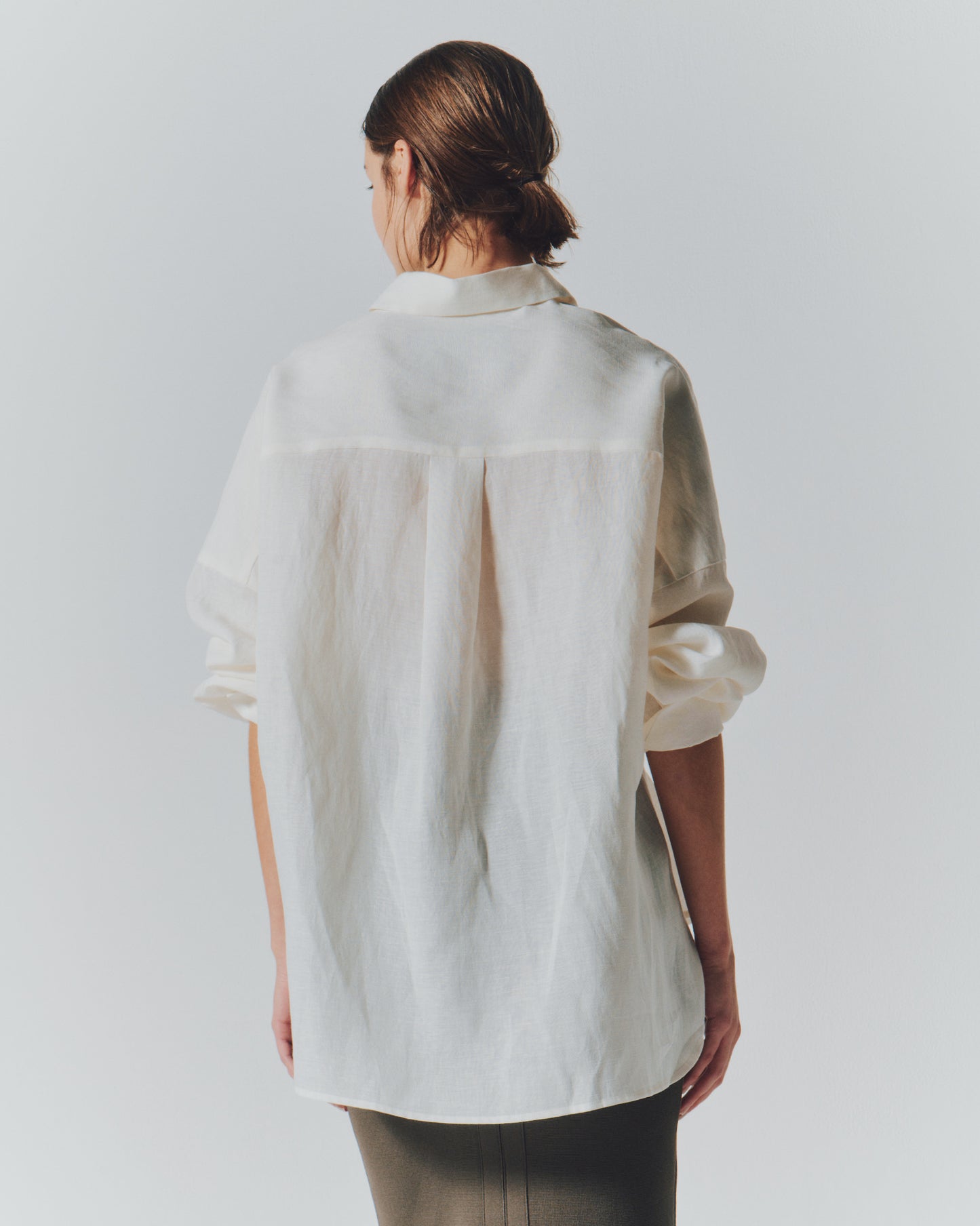 【予約商品】 LINEN PPLN TUCKING P/OVER