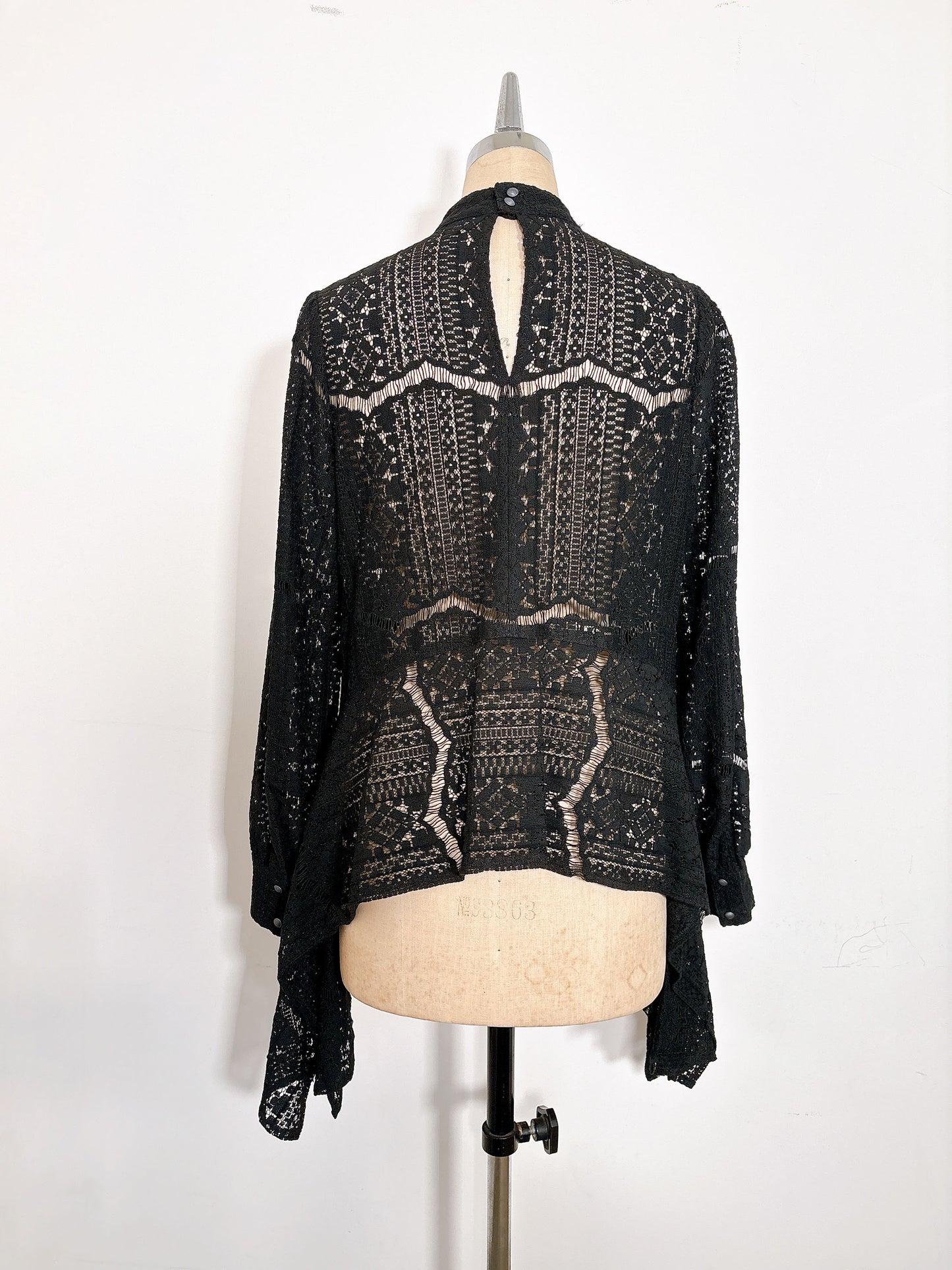 【NEW IN】COTTON CORD LACE DRAPE TOPS