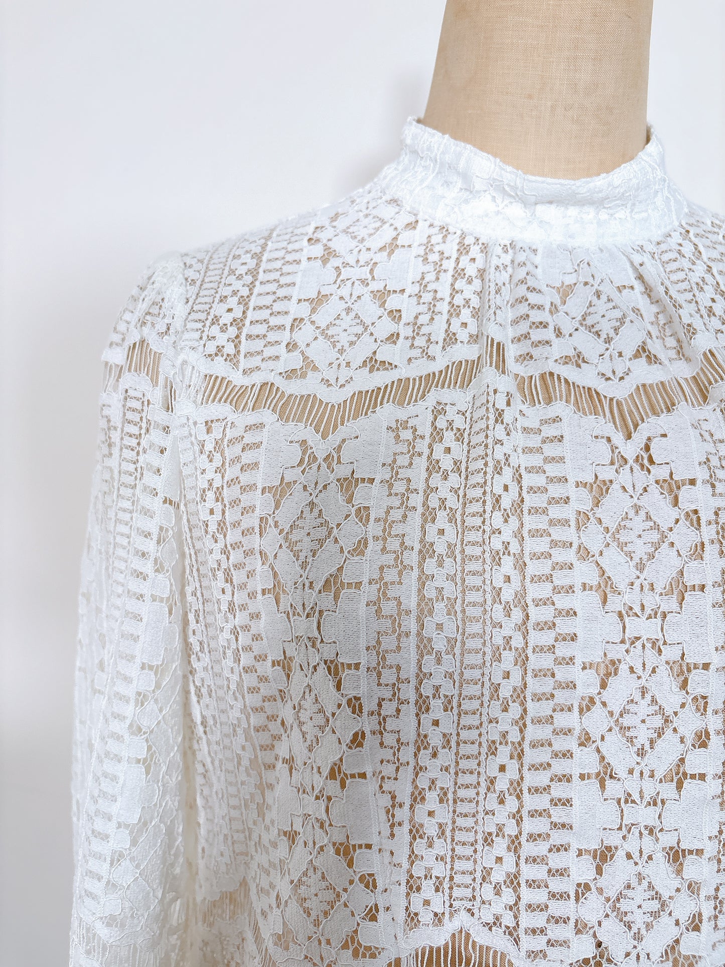 【NEW IN】COTTON CORD LACE DRAPE TOPS