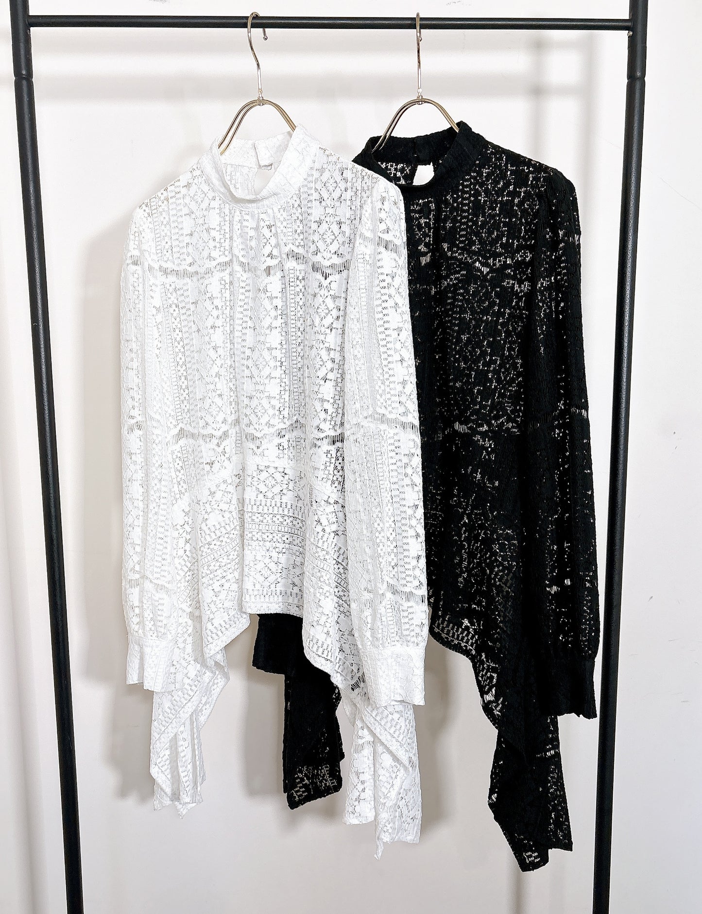 【NEW IN】COTTON CORD LACE DRAPE TOPS