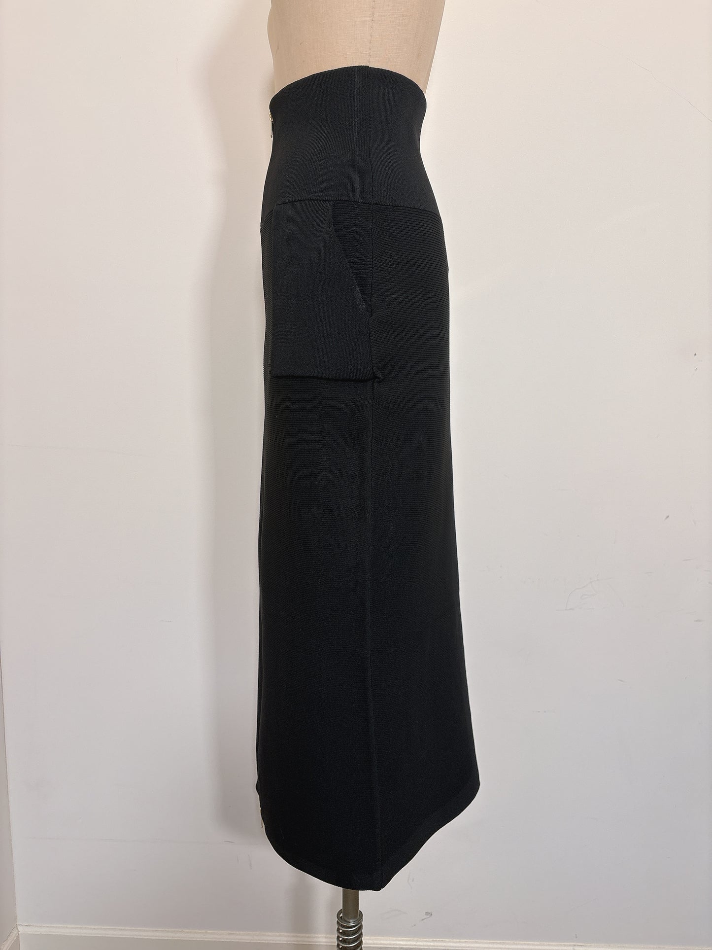 GARTER RIB ZIP UP SKIRT