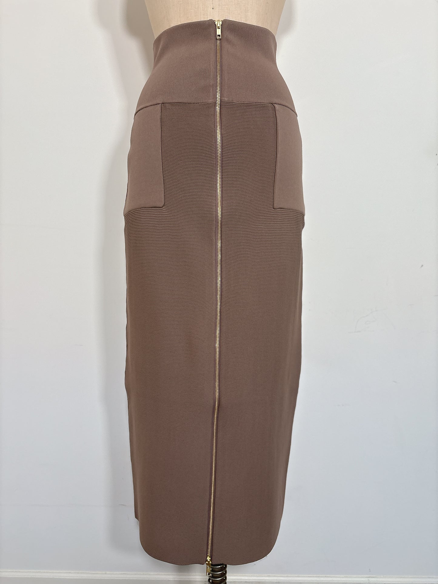 GARTER RIB ZIP UP SKIRT