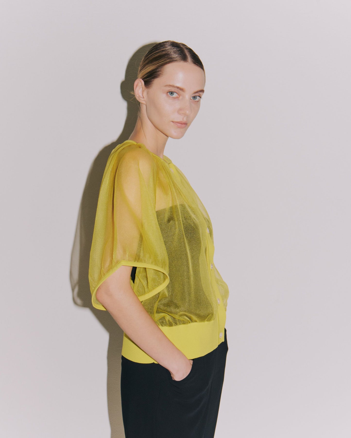 SEE-THROUGH DRAPE GATHER C/GN