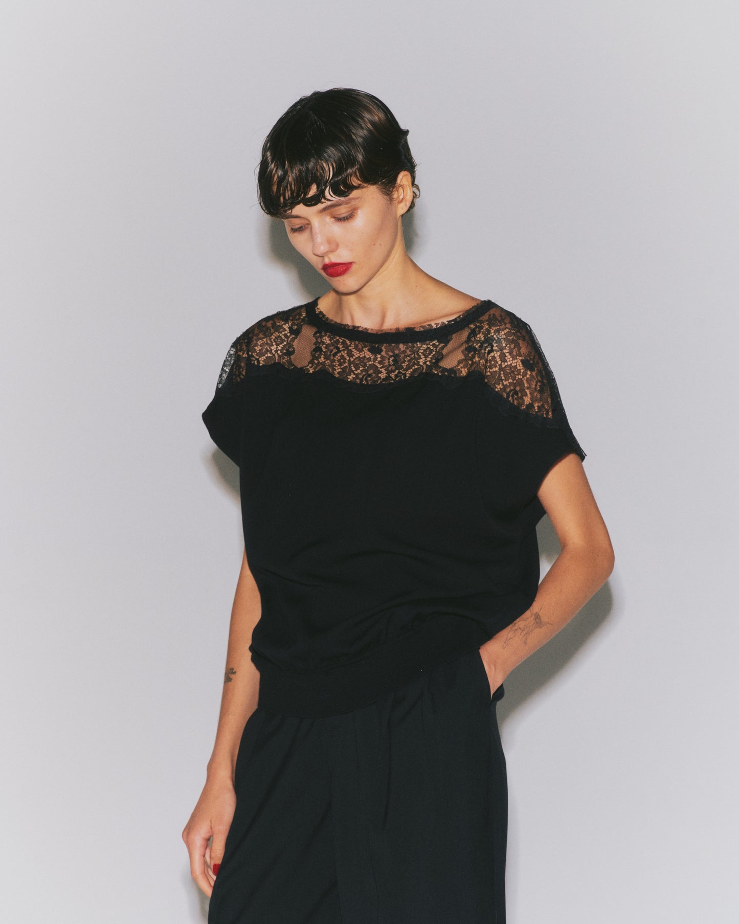 LEAVER LACE CHANGE TOPS