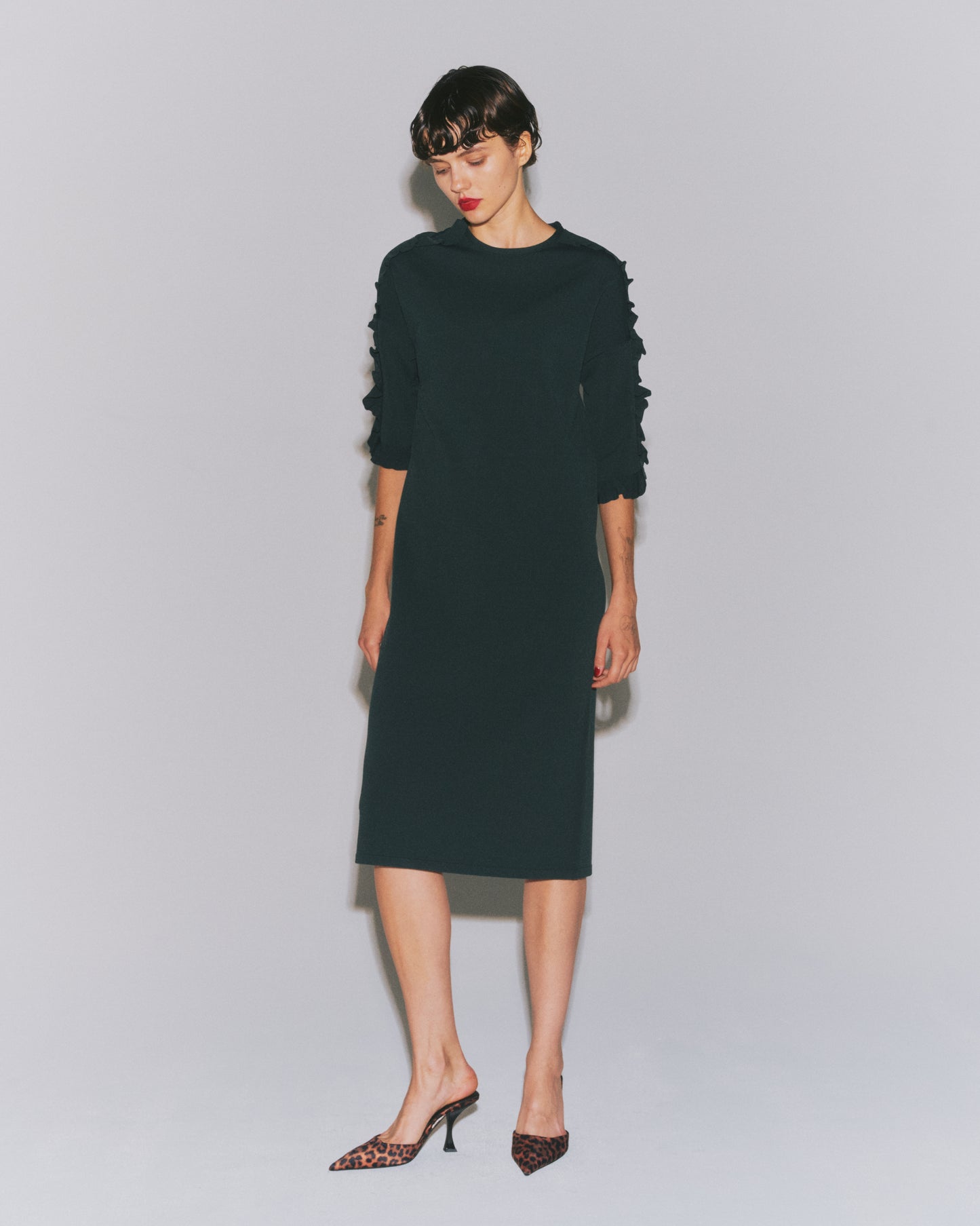 VIS SHOULDER FRILL H/S DRESS