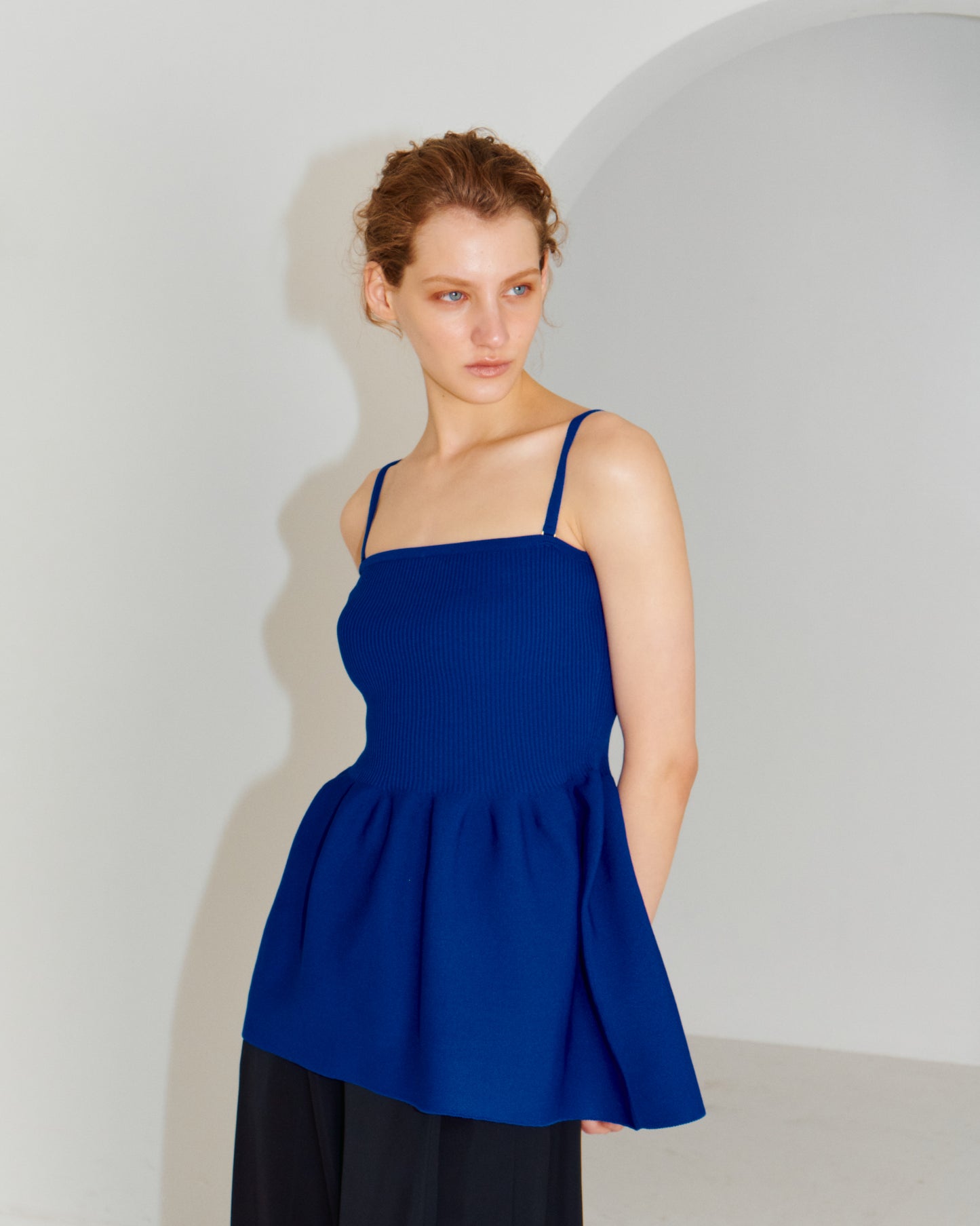 PE PEPLUM BARE CAMI