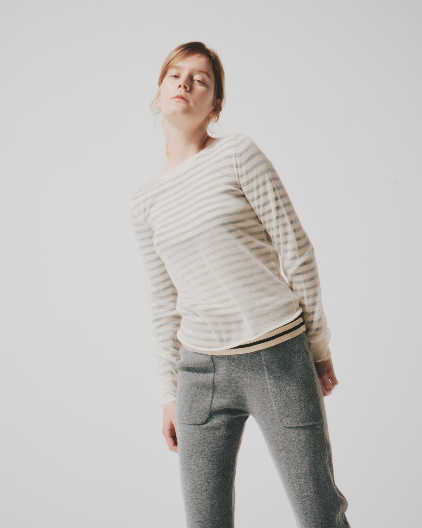 【予約商品】CASHMERE SHEER CREW TOPS