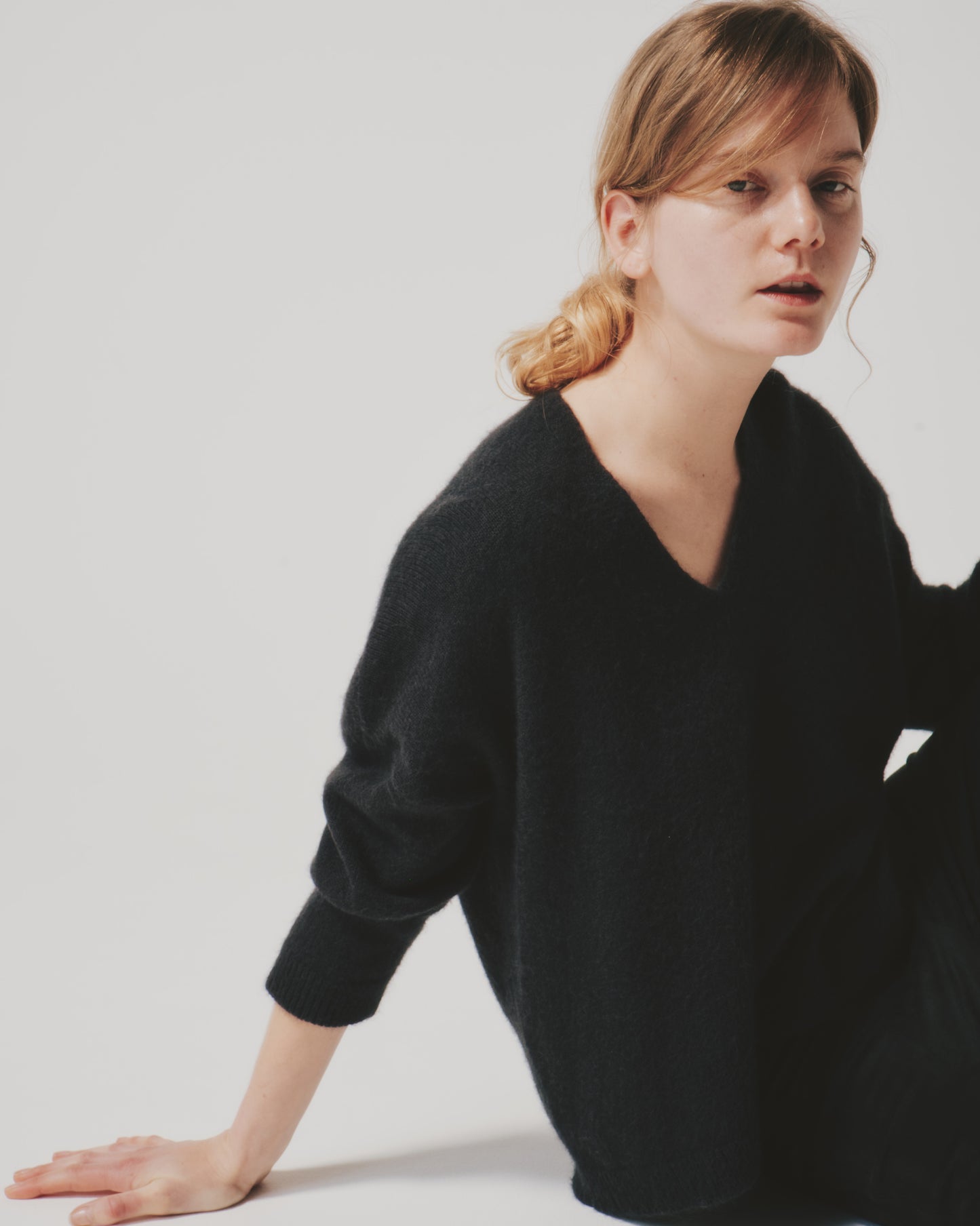 【予約商品】RACCOON SLIT/NECK TOPS