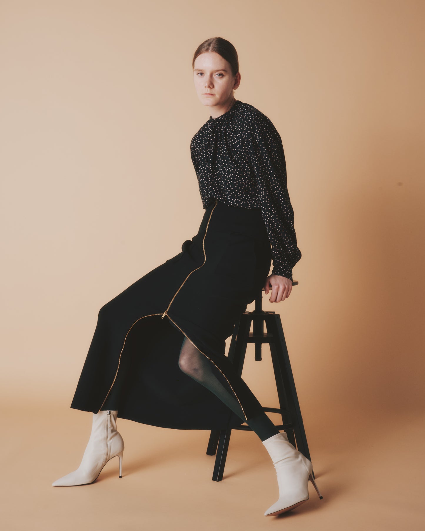 【予約商品】GARTER RIB ZIP UP SKIRT