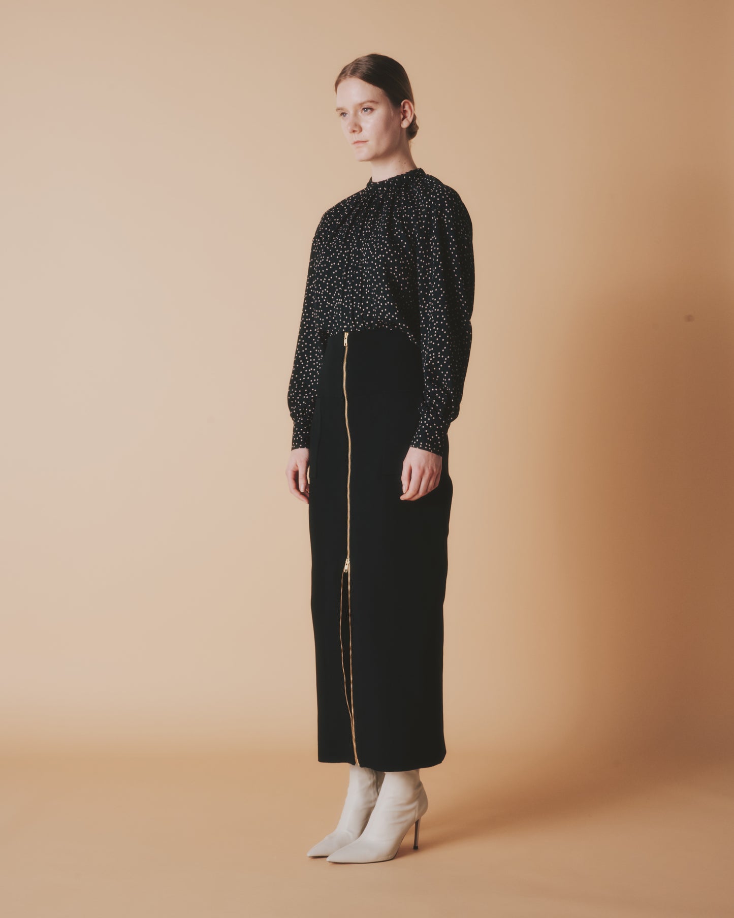 【予約商品】GARTER RIB ZIP UP SKIRT