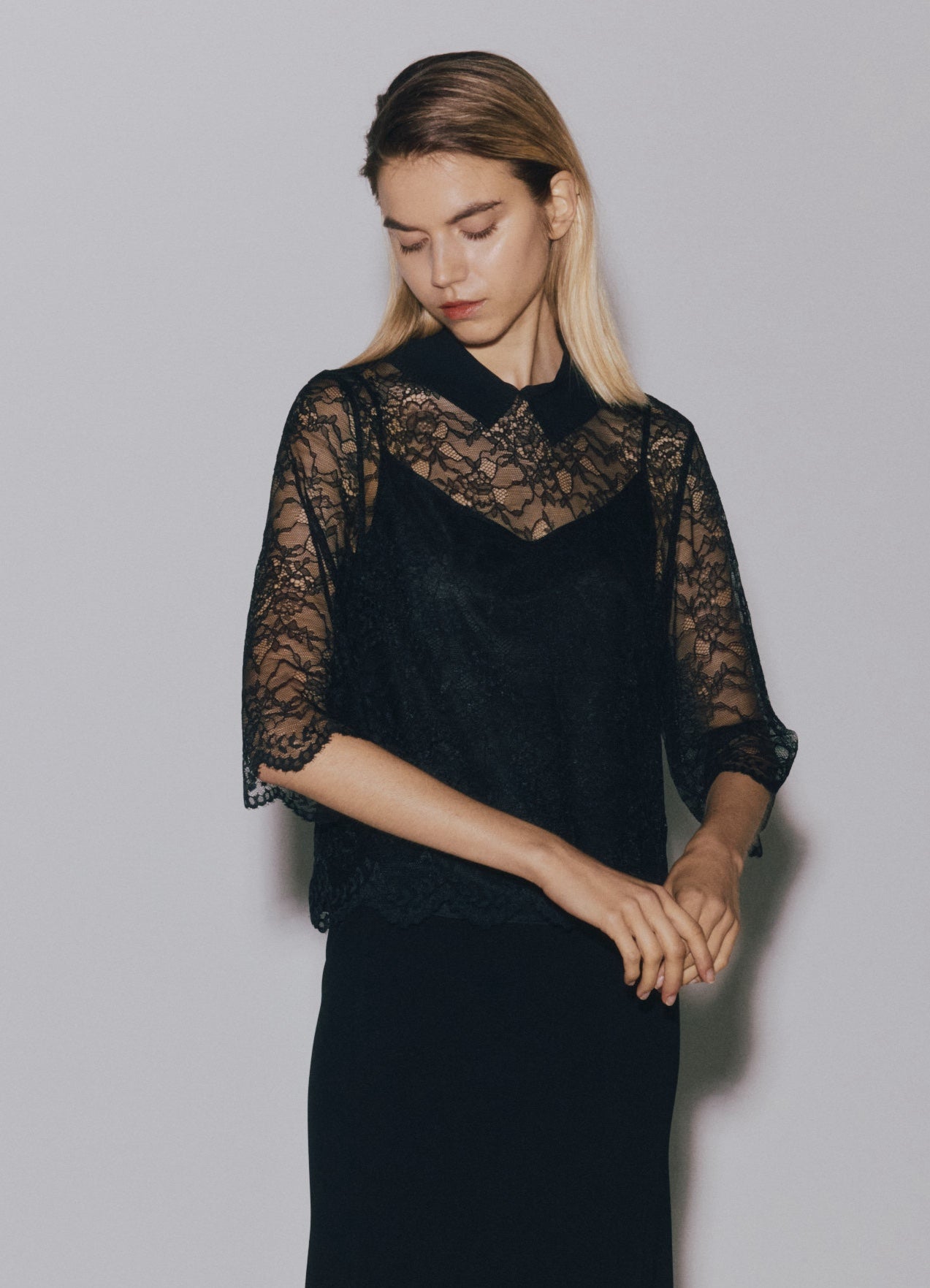 RUSSELL LACE/W COLLAR TOPS – Room no.8 ONLINE SHOP