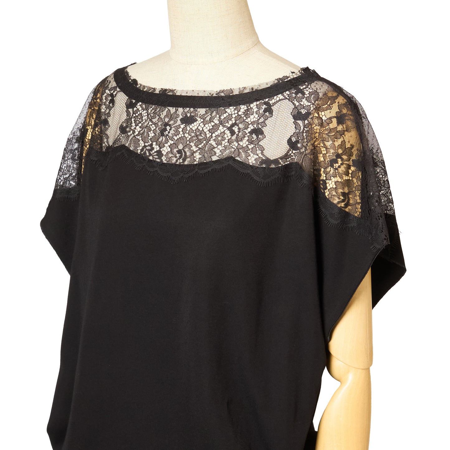 LEAVER LACE CHANGE TOPS