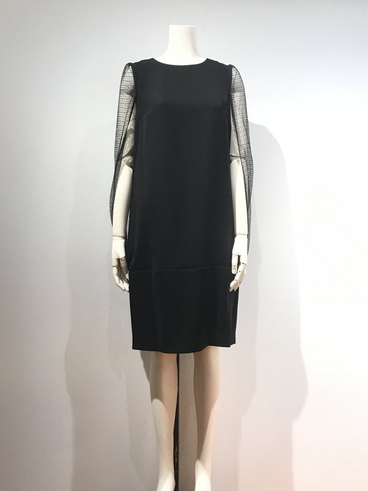 GEORGETTE CROSS LACE SHAWL DRESS