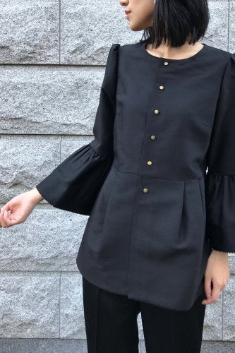 Wool/Silk Gather Sleeve Jacket