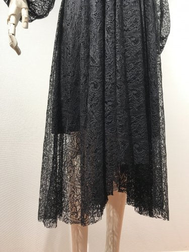 【LAST ONE】 SQUARE LACE FLAIR DRESS