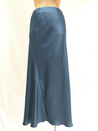 VINTAGE-SATIN DRAPE SKIRT