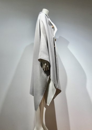 REV DOUBLE-BUTTON CLOAK