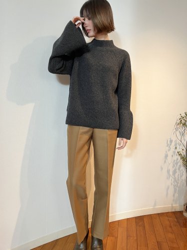 W/CASHMERE RIDGE BELL SLEEVE TOPS
