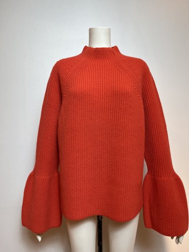W/CASHMERE RIDGE BELL SLEEVE TOPS