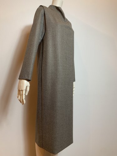 WOOL BOTANY DRAPE/N DRESS