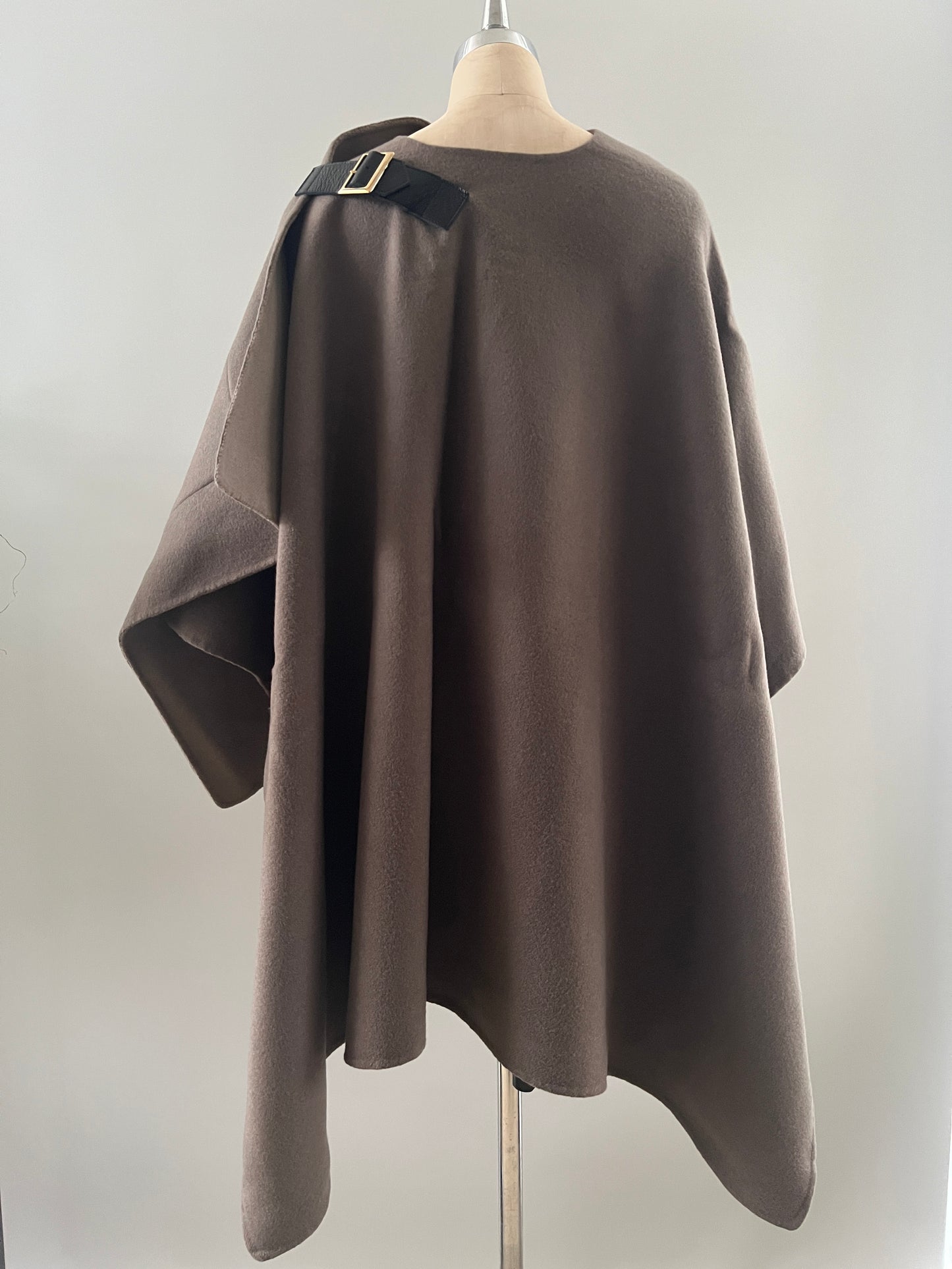 REV STOLE COAT WITH BELT