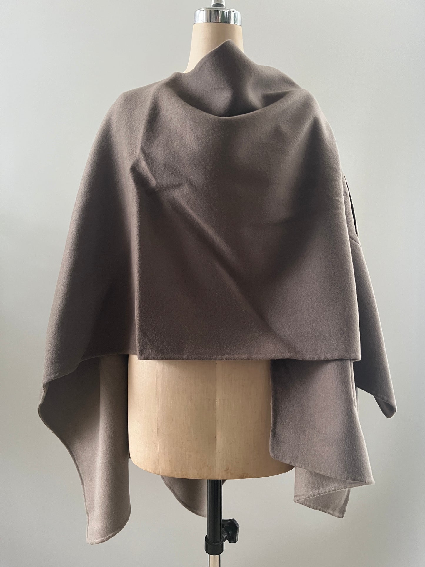 REV STOLE COAT WITH BELT