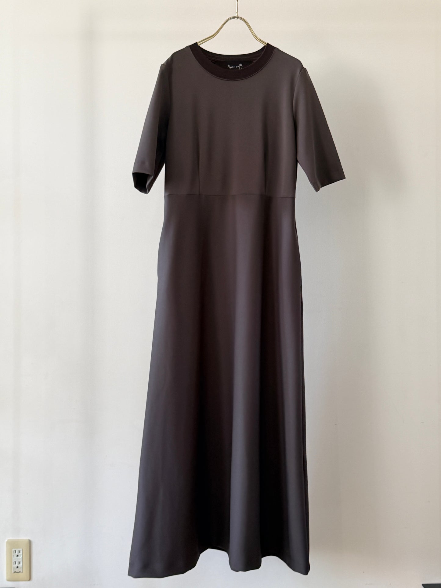 FLESHY JERSEY DRAPE DRESS