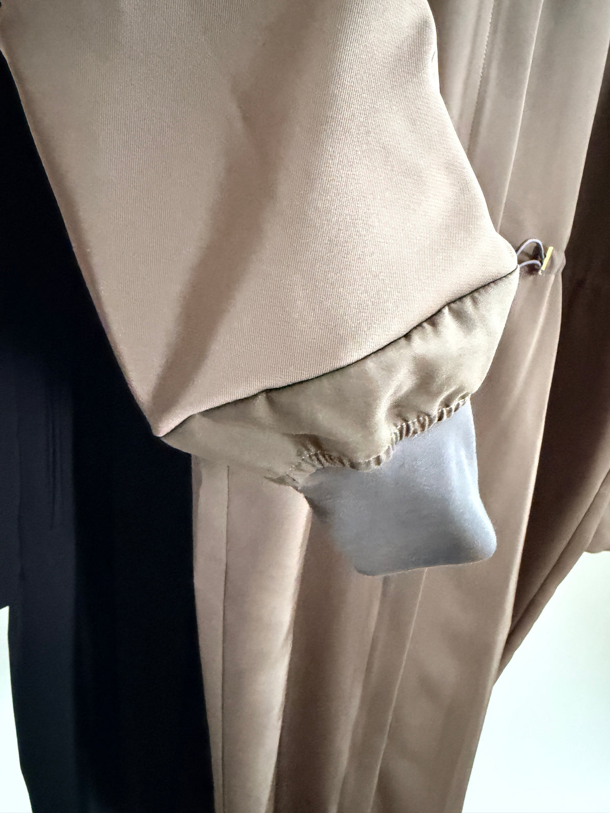TRI TWILL ZIP GATHER DRESS