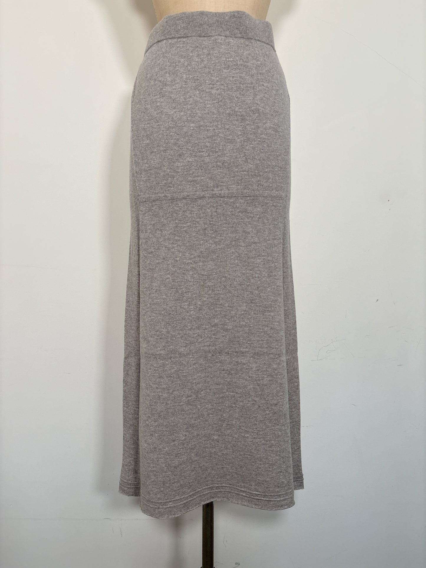 CASH LONG TIGHT SKIRT