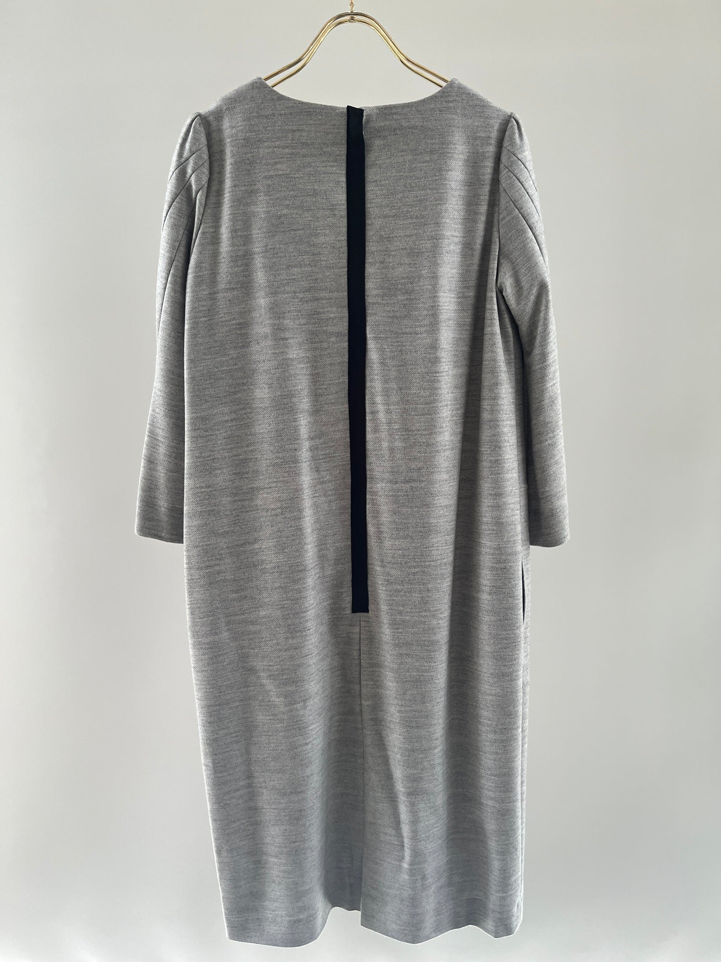 MELTON TWIST-SLEEVE DRESS