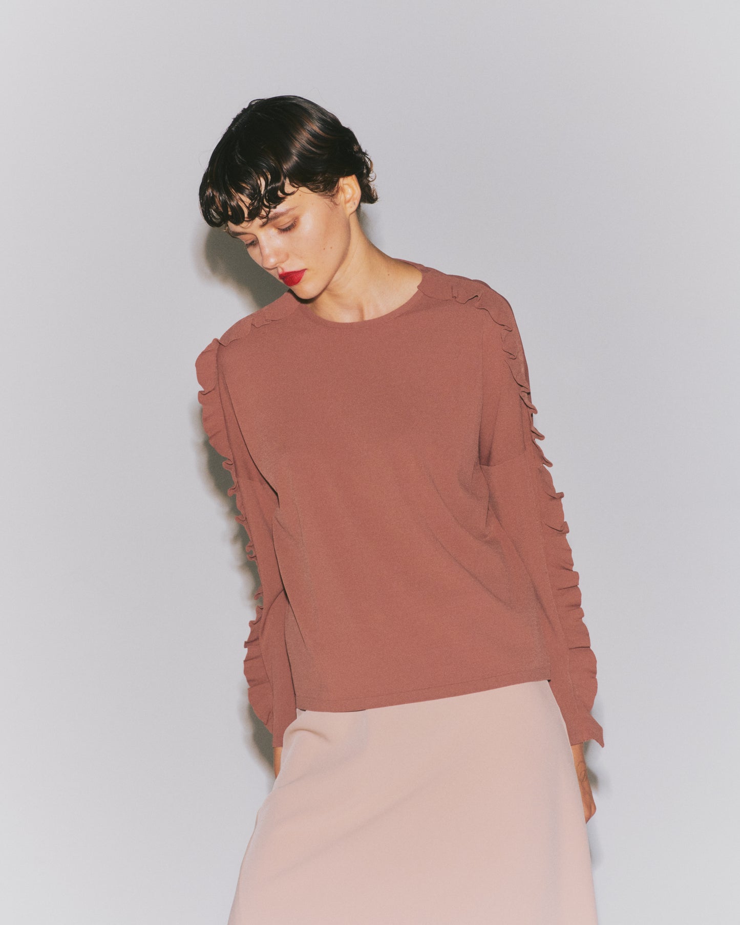 【予約商品】 VIS SHOULDER FRILL LS TOPS