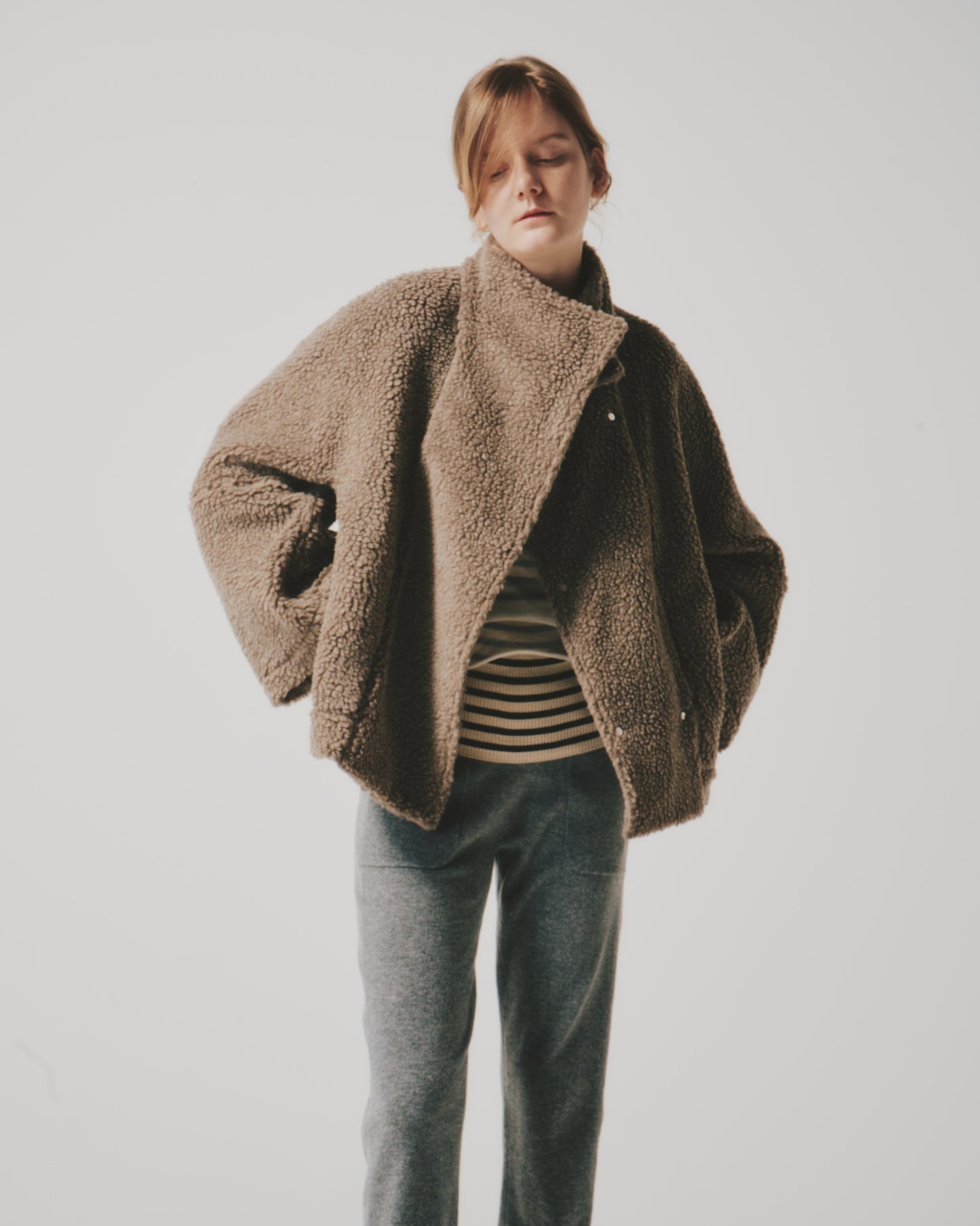 【予約商品】POODLE HI/N SHORT DOT COAT