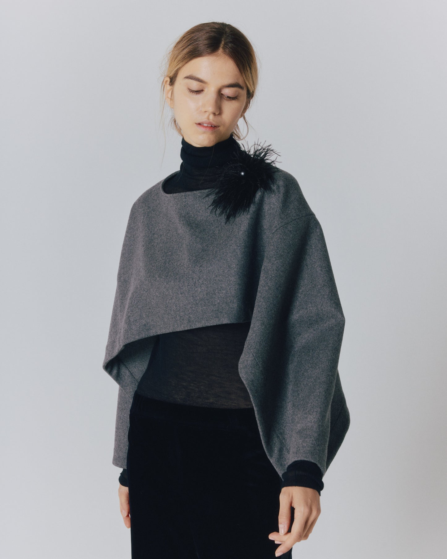 【予約】MELTON CAPE TOPS