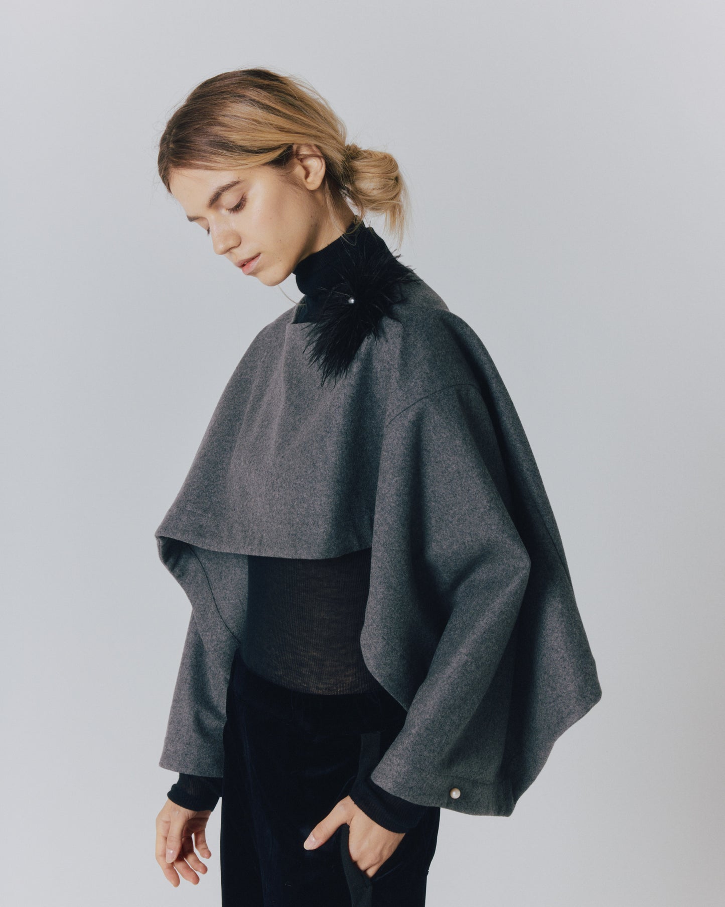 【予約】MELTON CAPE TOPS