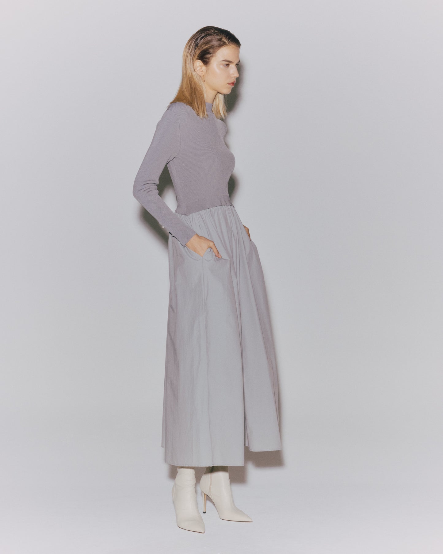 【予約】RYN/NY RIB GATHER DRESS