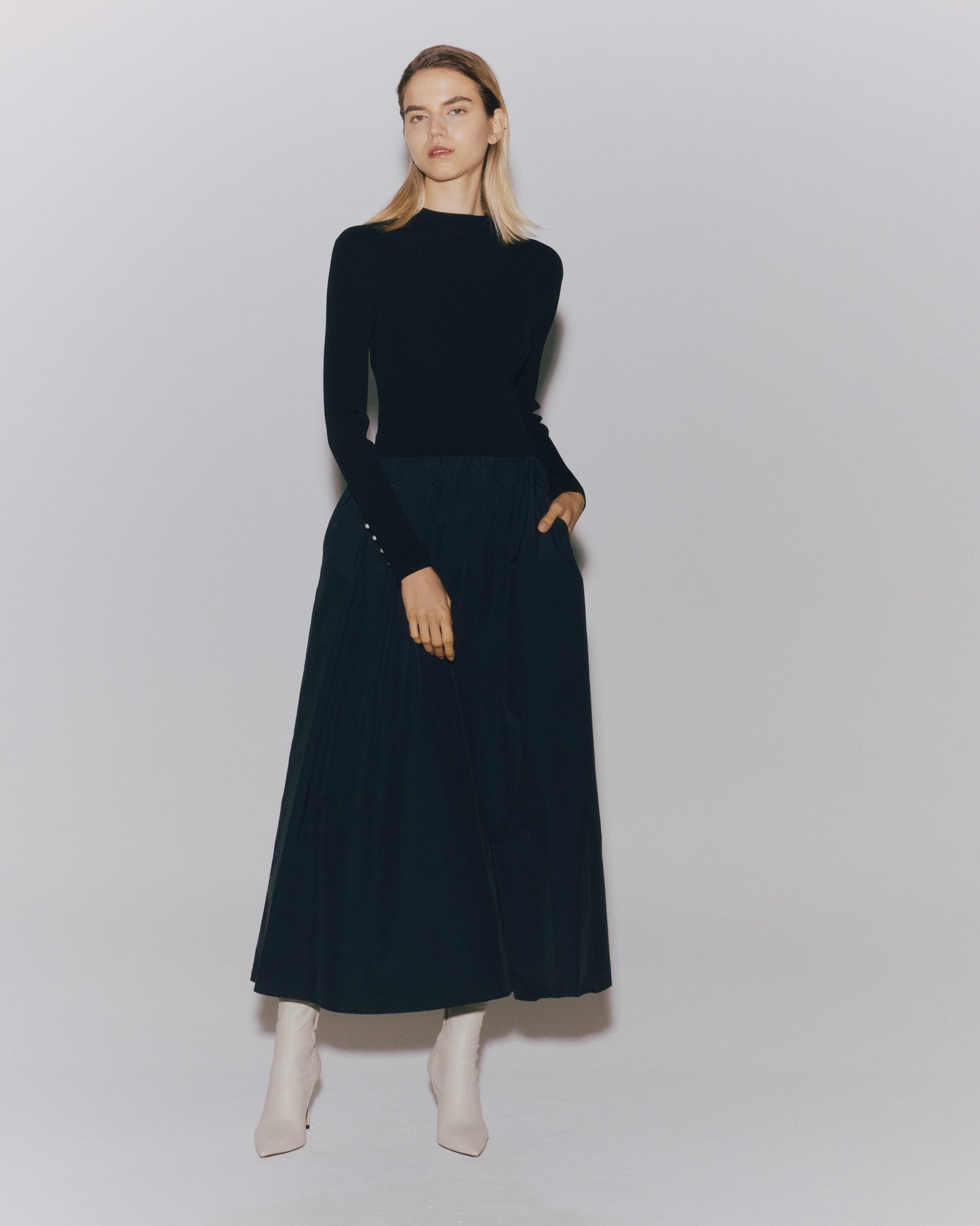 【予約】RYN/NY RIB GATHER DRESS